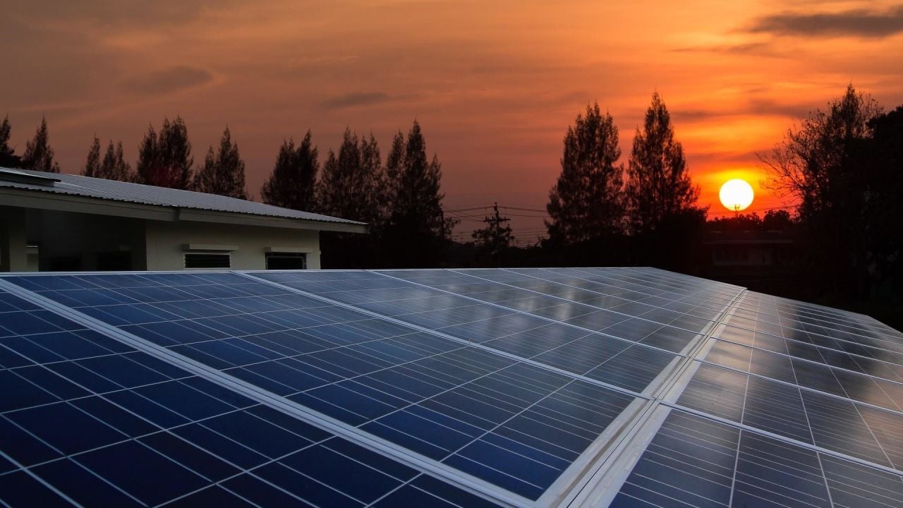 Güneş Enerjisi Nasıl Elektrik Enerjisine Dönüştürülür?